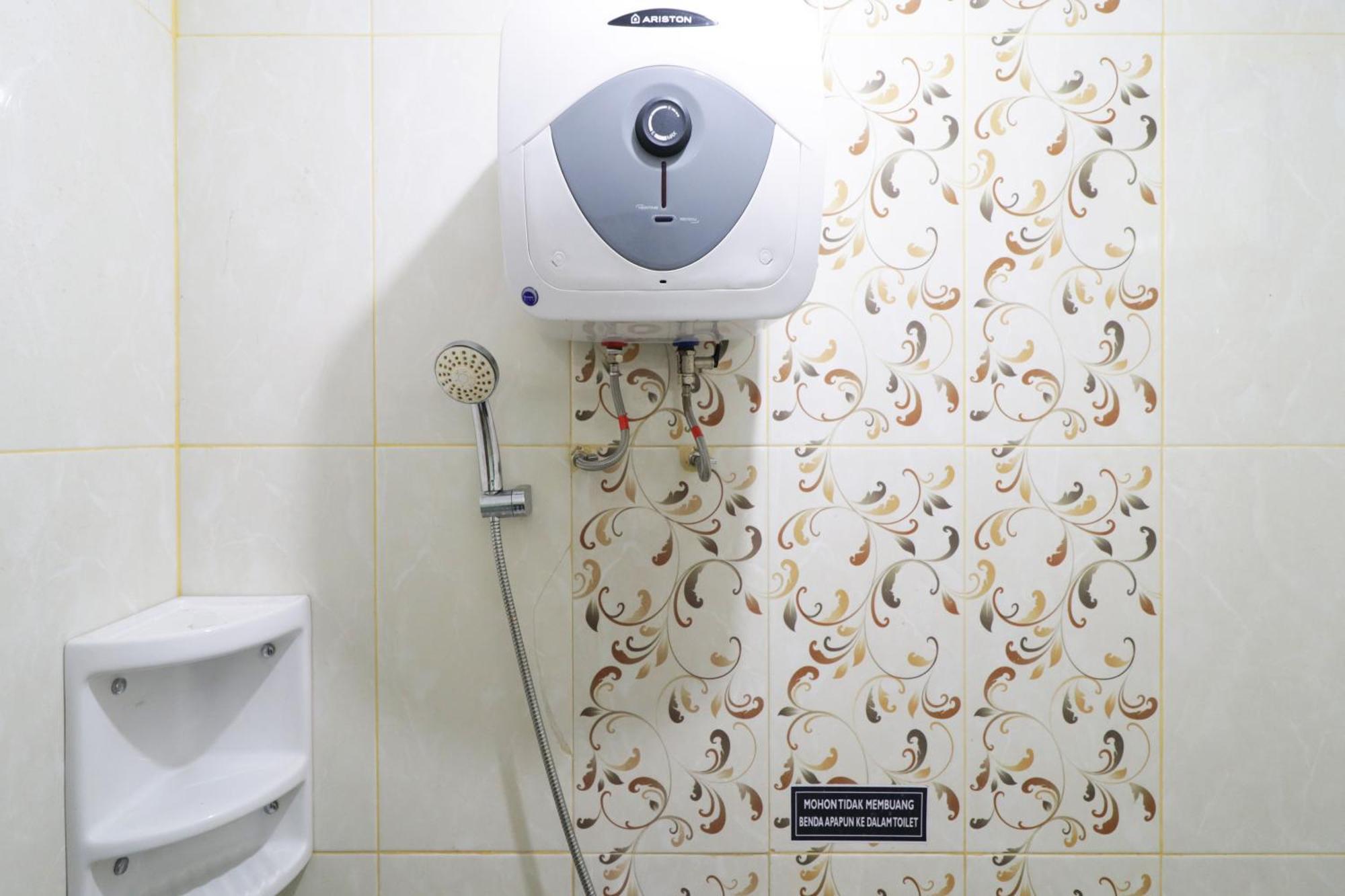Wisma tamu Roemah 54 2*